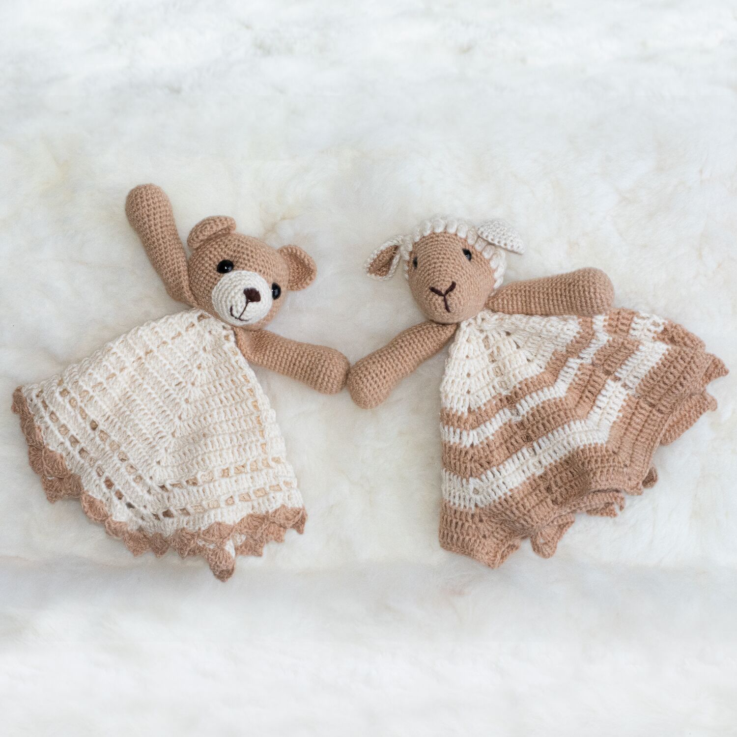 Set: Nuschi und Rassel "Tierische Freunde"