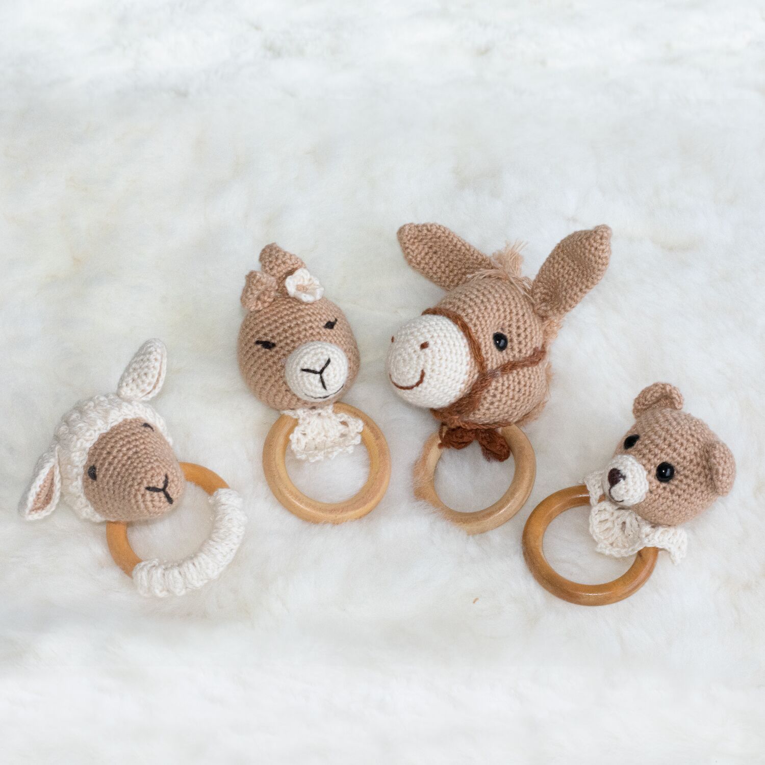 Set: Nuschi und Rassel "Tierische Freunde"
